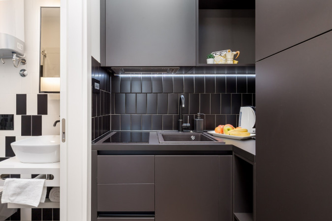 SOBA ARTQART BLACK, Apartmani Art Quart Rijeka